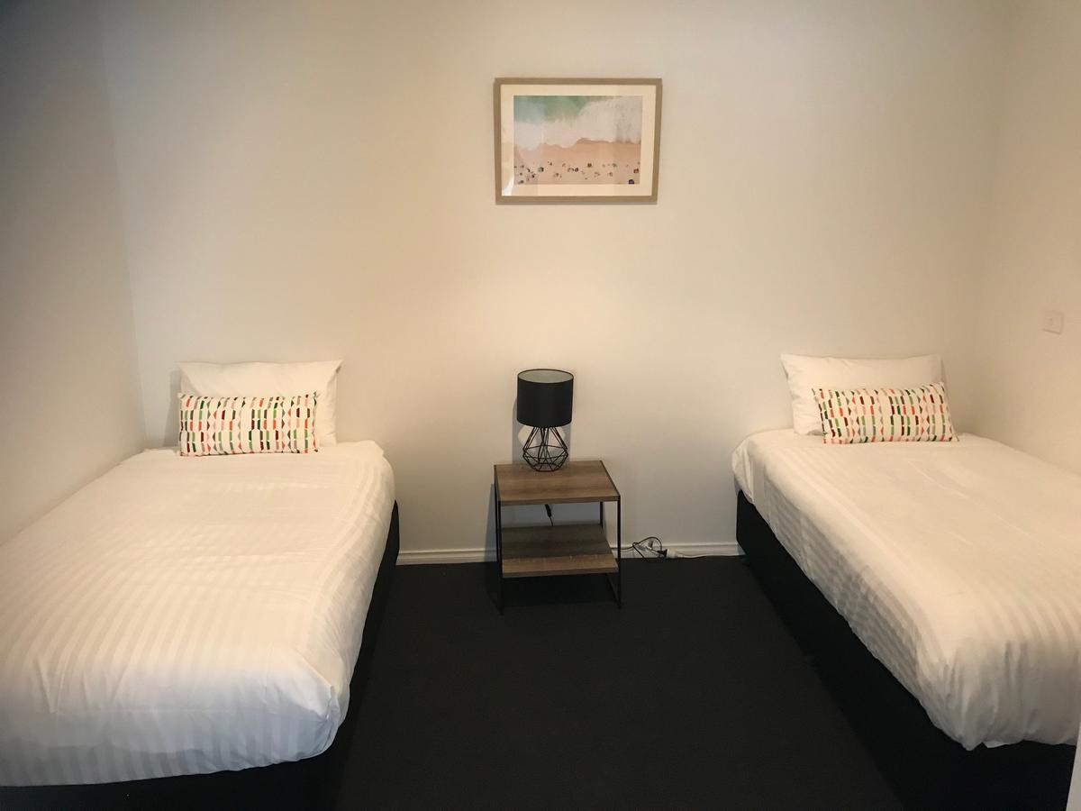 Penguin Seaside Motel Luaran gambar